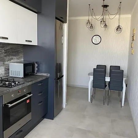 Aparthotel Apartment Михаил Колони *
